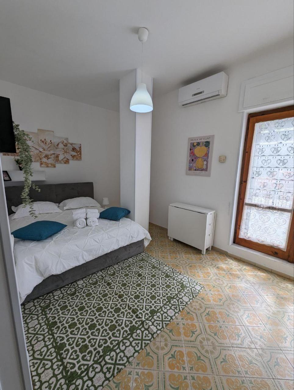 Piccolo Appartamento Con Grande Terrazzo Panoramico 马奥莱 外观 照片